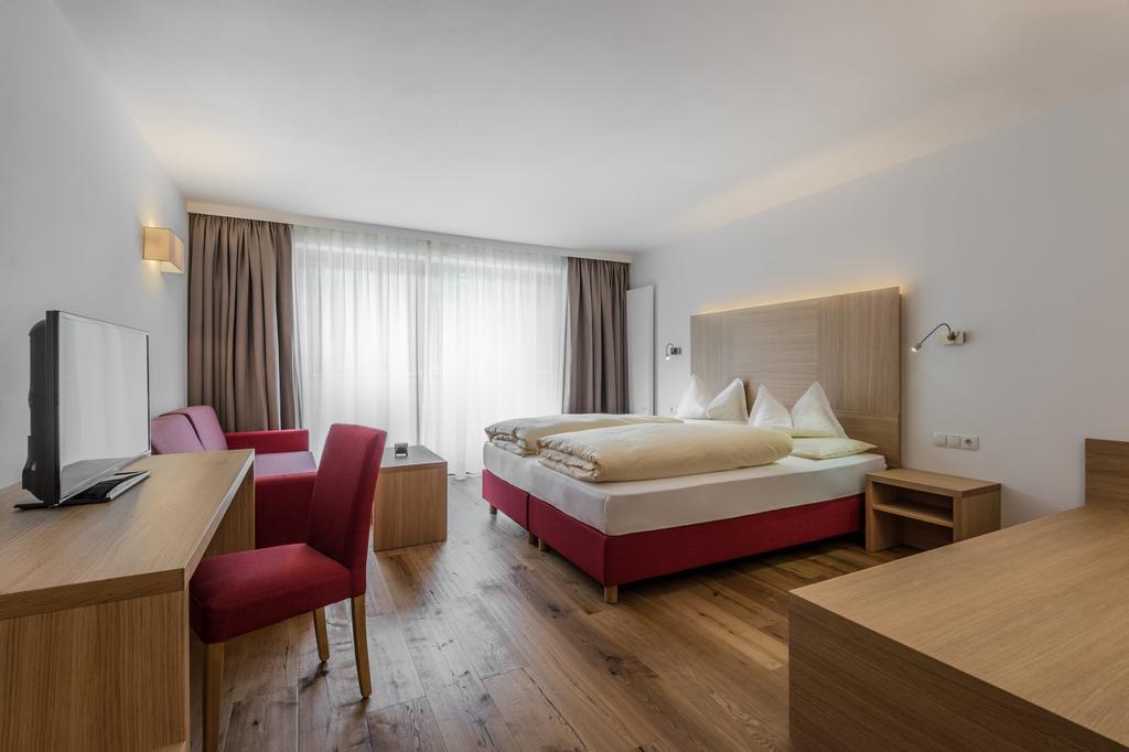 Hotel Miramonti Badia  Room photo